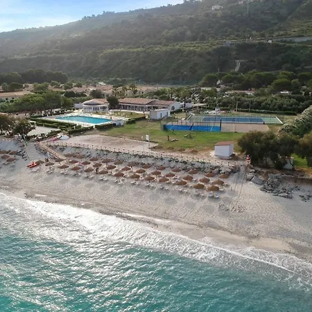 Voi Tropea Essentia Resort 4*