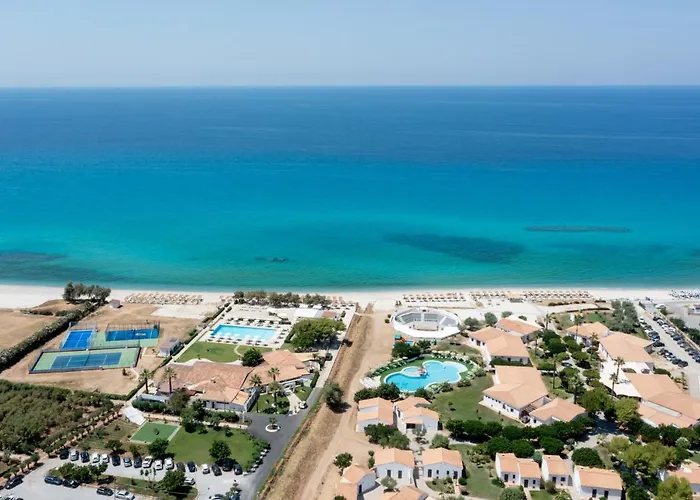 Voi Tropea Essentia Üdülőközpont 4*