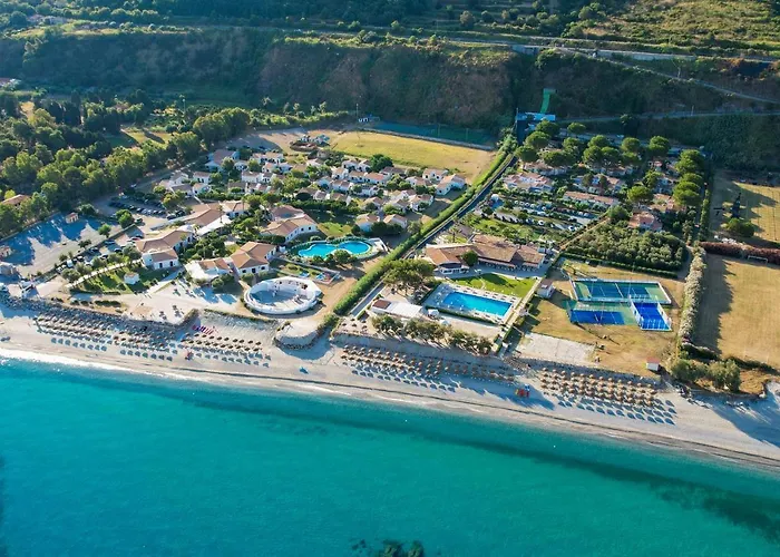 Üdülőközpont Voi Tropea Essentia